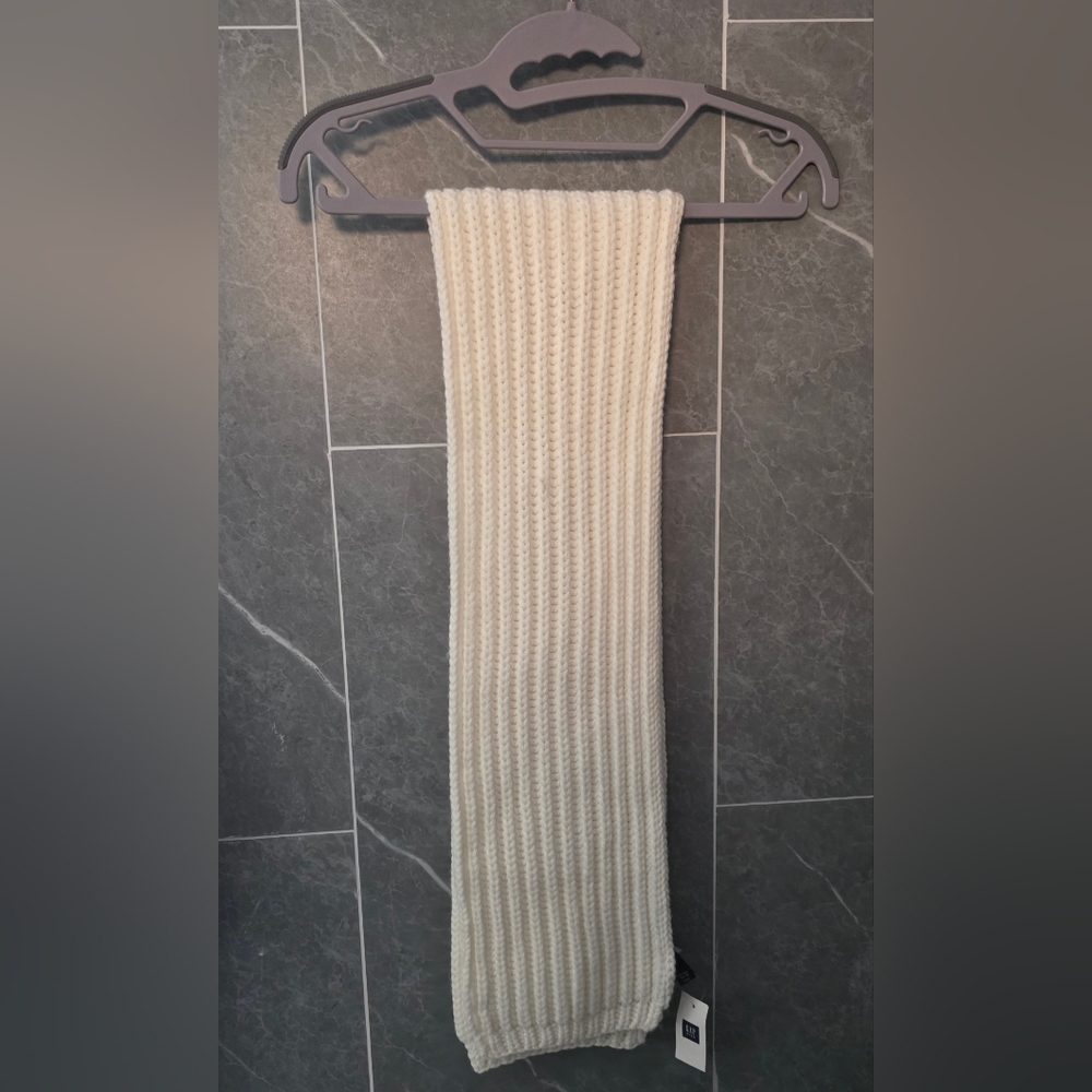 NWT GAP Kids Off White Cream Cable Knit Scarf One Size 55"